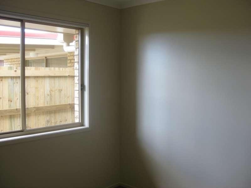 2/3 Wakeham Street, Kallangur QLD 4503