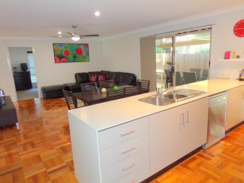 218 King Street, Clontarf QLD 4019