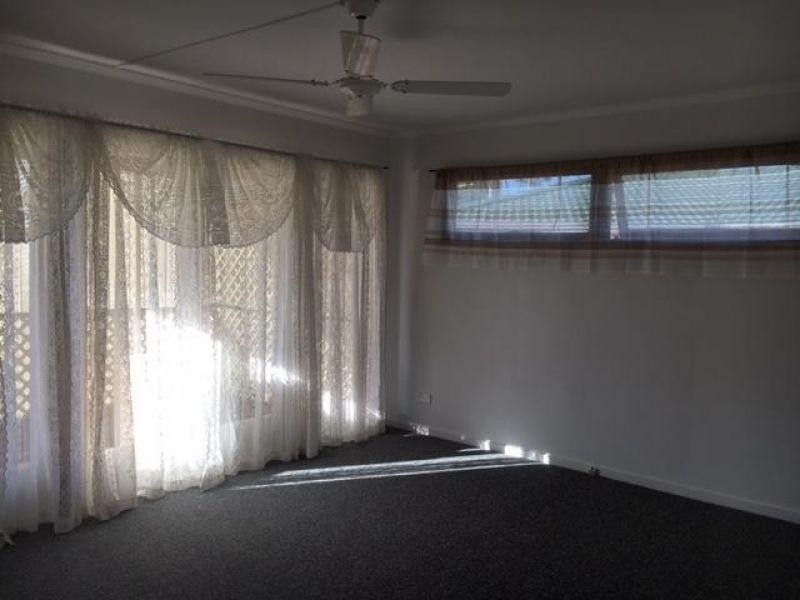 39 Spitfire Avenue, Strathpine QLD 4500