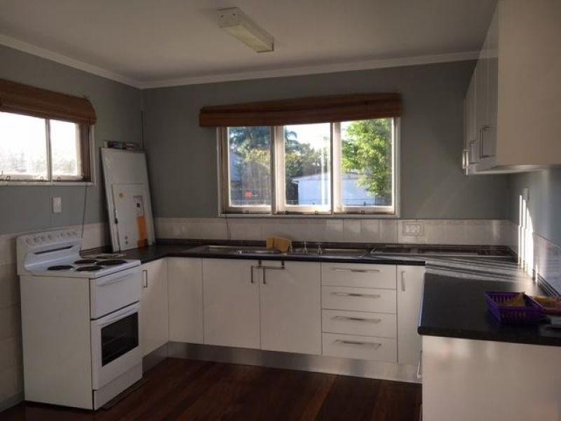 39 Spitfire Avenue, Strathpine QLD 4500