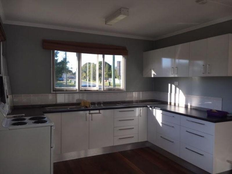 39 Spitfire Avenue, Strathpine QLD 4500