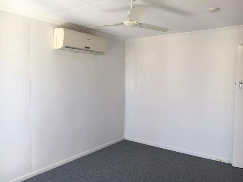 39 Spitfire Avenue, Strathpine QLD 4500