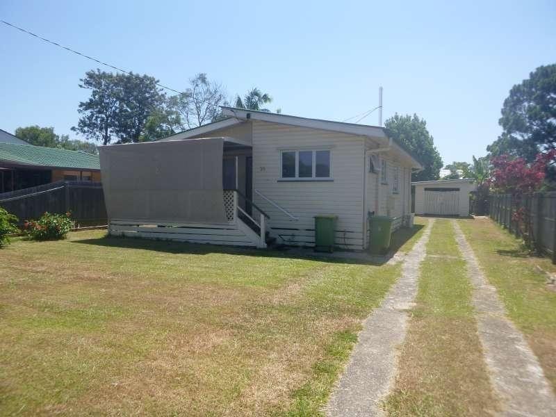 39 Spitfire Avenue, Strathpine QLD 4500