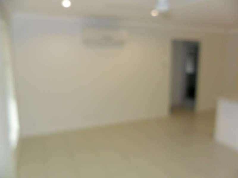 1/3 Nadia Place, Morayfield QLD 4506