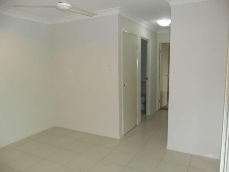 2/51 Peacherine Circuit, Bellmere QLD 4510