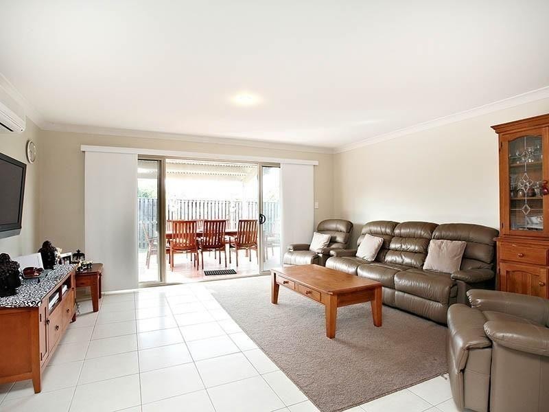 14 Park Grove Court, Kallangur QLD 4503