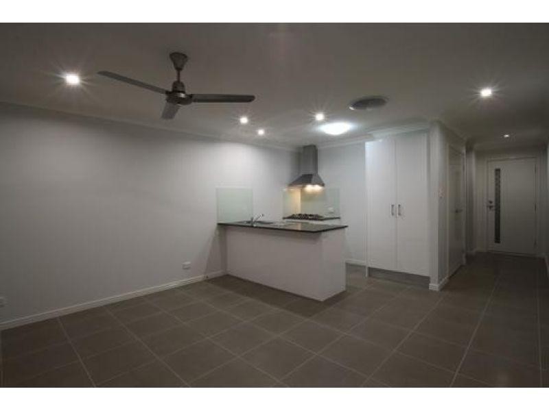 2/32 Lanita Chase, Morayfield QLD 4506