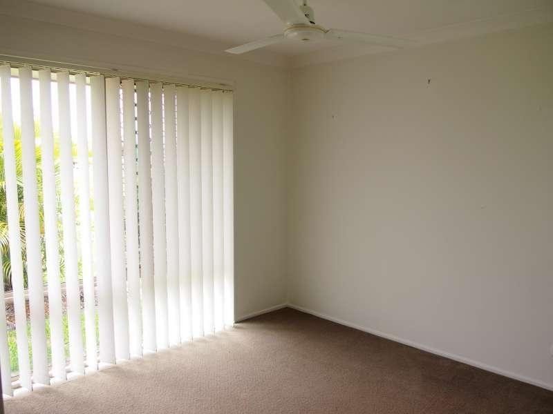 8 Hind Court, Bellmere QLD 4510