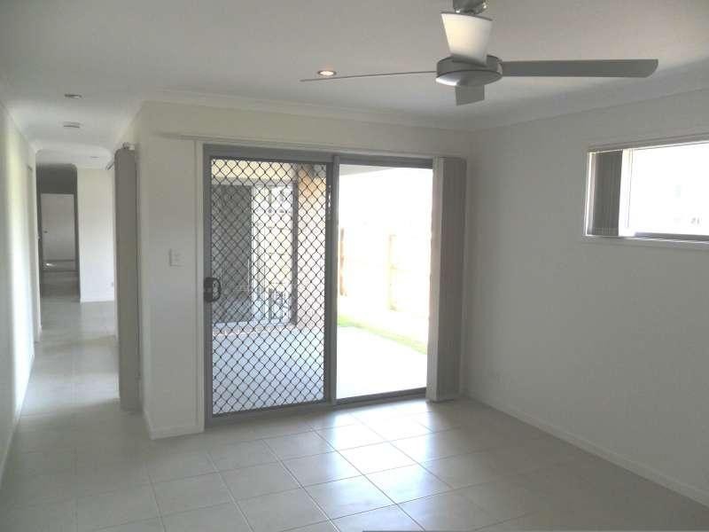 1/49 Admiralty Circuit, Lawnton QLD 4501