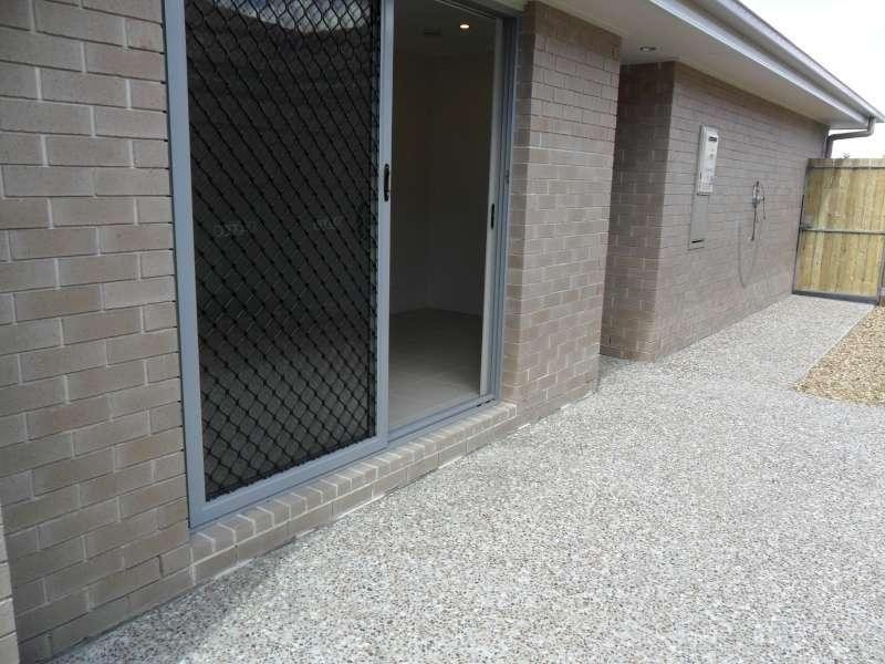 2/49 Admiralty Circuit, Lawnton QLD 4501