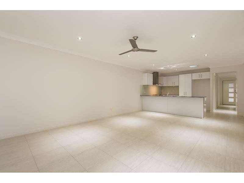 1/16 Aleiyah Street, Caboolture QLD 4510