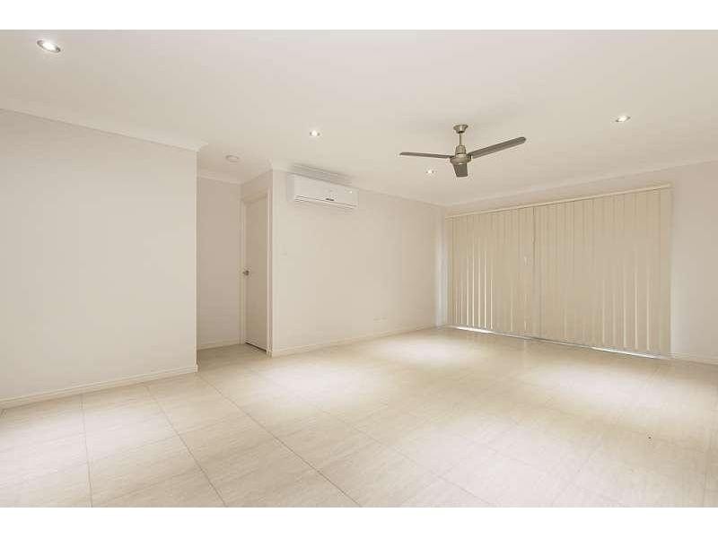 1/16 Aleiyah Street, Caboolture QLD 4510