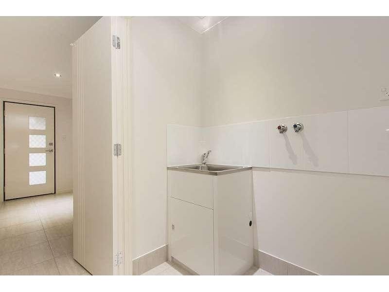 1/16 Aleiyah Street, Caboolture QLD 4510