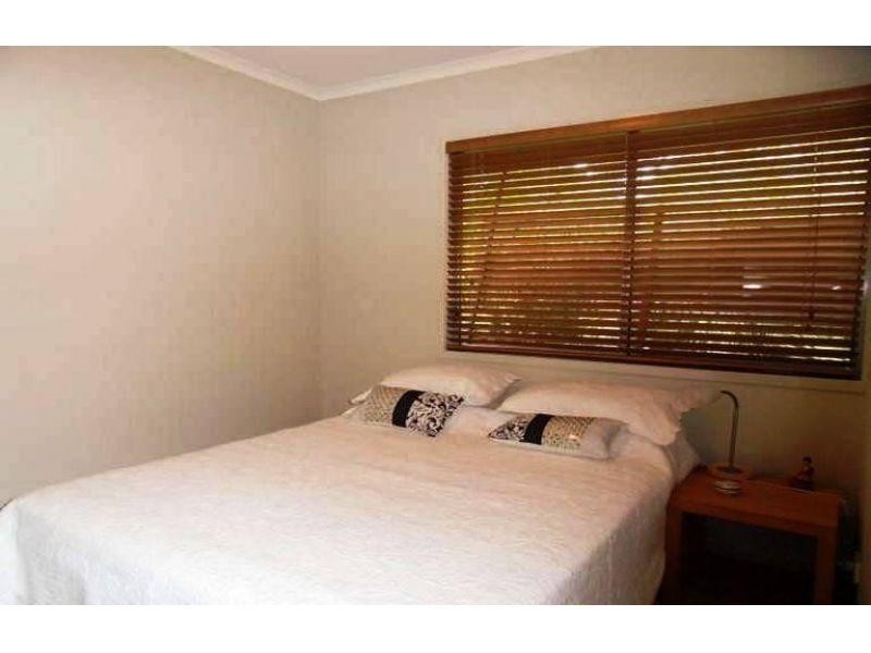 1/118 Railway Parade, Norman Park QLD 4170