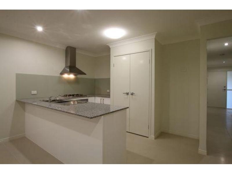 1/10 Homeland Crescent, Warner QLD 4500