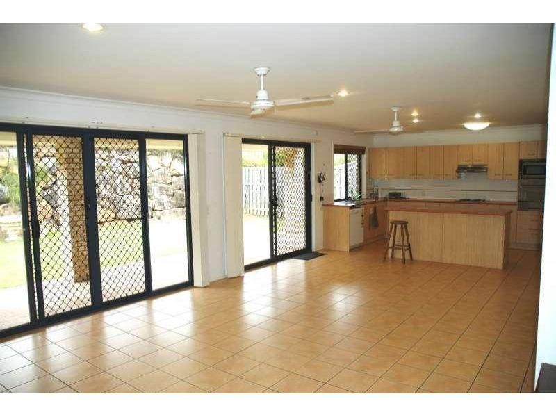 3 Fuchsia Place, Griffin QLD 4503