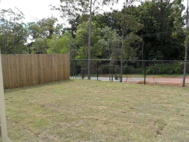 37 Braxlaw Crescent, Dakabin QLD 4503