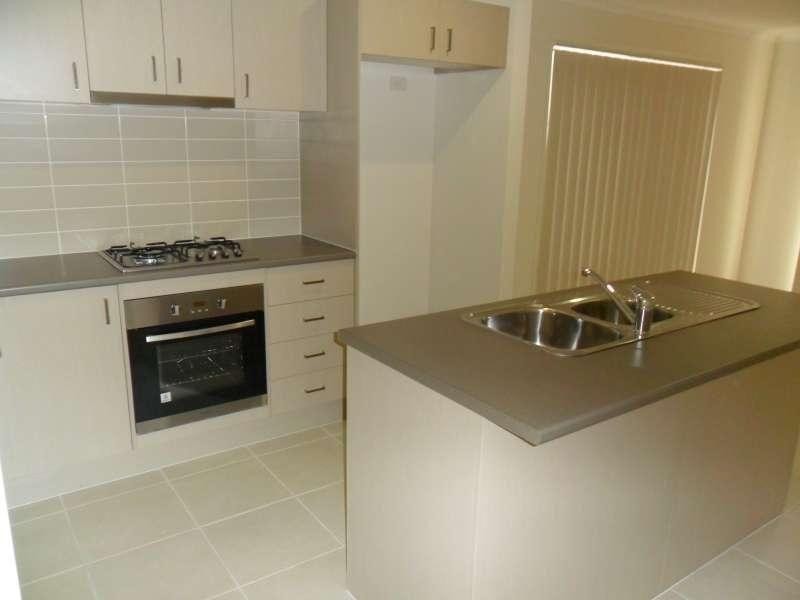 37 Braxlaw Crescent, Dakabin QLD 4503