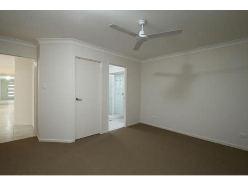 1/14 Oakwood Road, Warner QLD 4500
