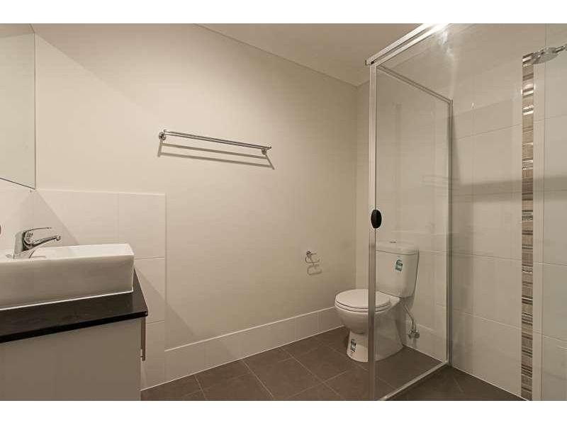 2/47 Water Fern Drive, Caboolture QLD 4510
