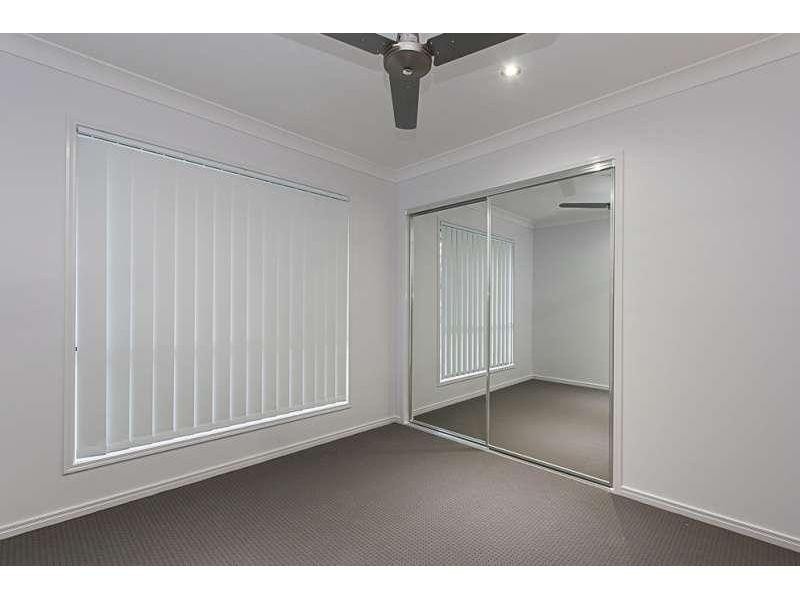 1/33 Lotus Ave, Bellmere QLD 4510