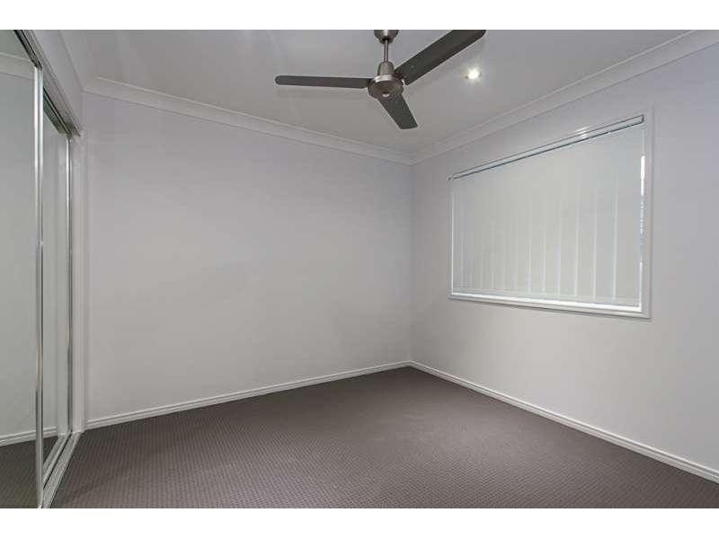 1/33 Lotus Ave, Bellmere QLD 4510