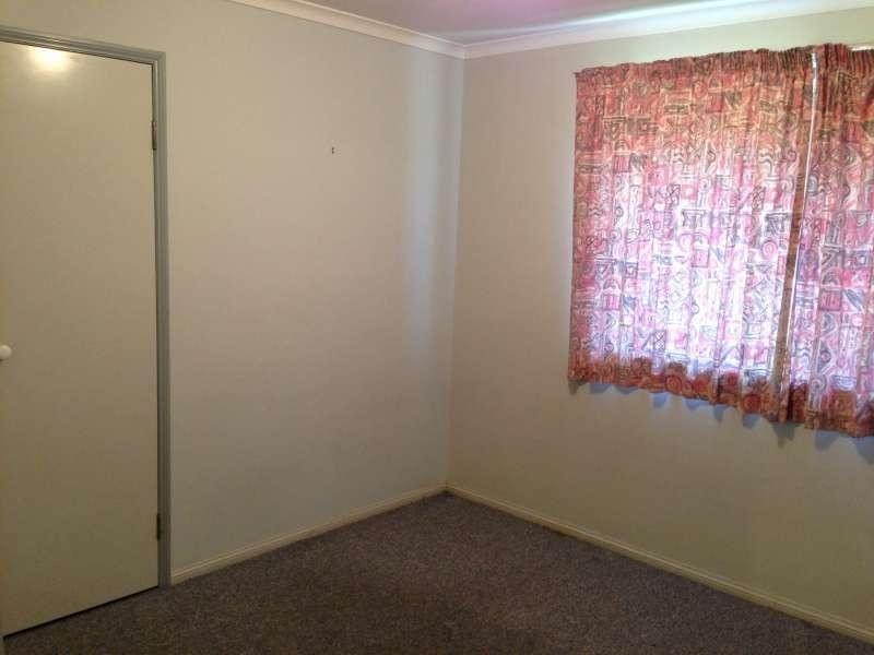 32 Rhoda St, Caboolture South QLD 4510