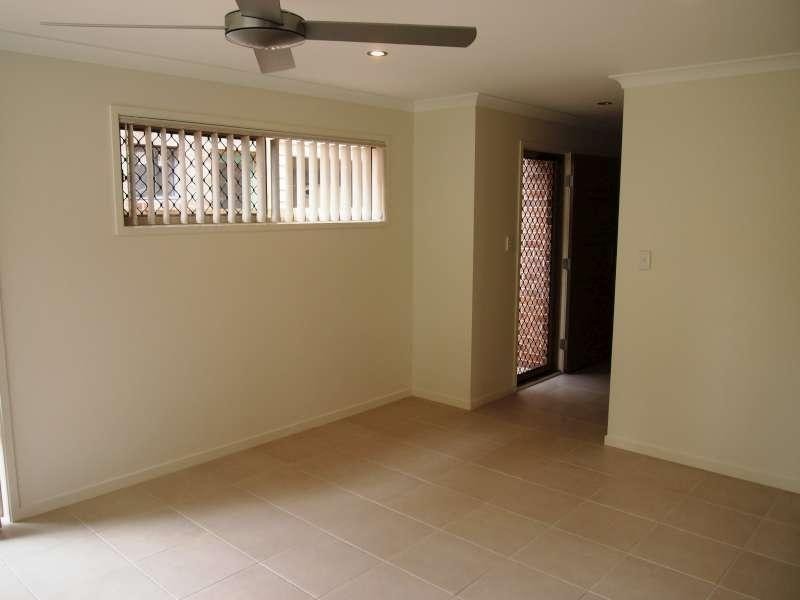 1/31 Braxlaw Crescent, Dakabin QLD 4503