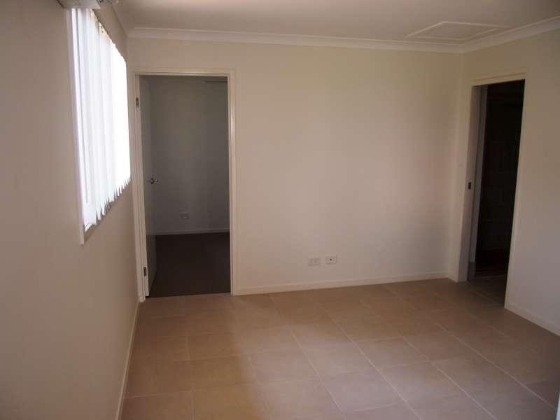 2/31 Braxlaw Crescent, Dakabin QLD 4503