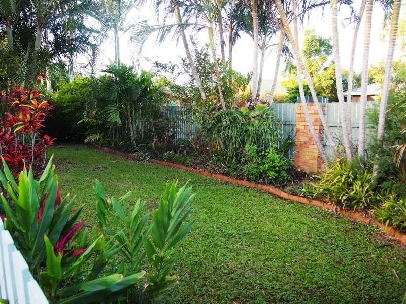 8 Tuffley Court, Kallangur QLD 4503