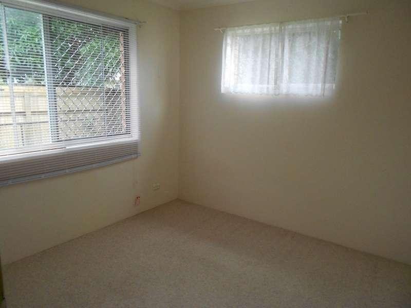 3/8A Short Street, Woody Point QLD 4019