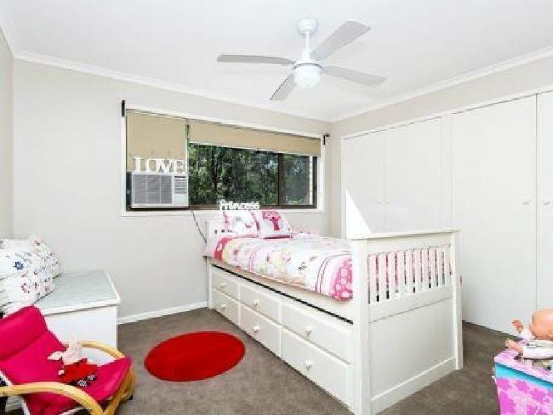 258 Eatons Crossing Road, Warner QLD 4500