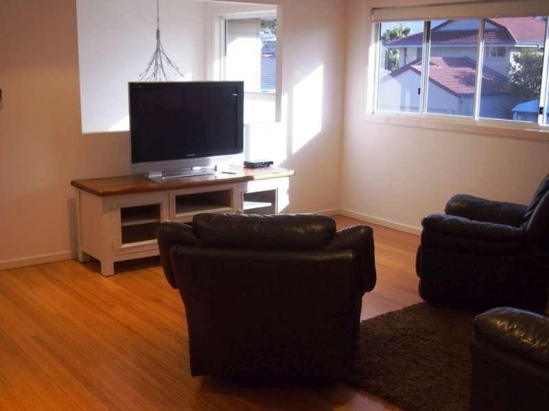 4 Cremorne Place, Brighton QLD 4017