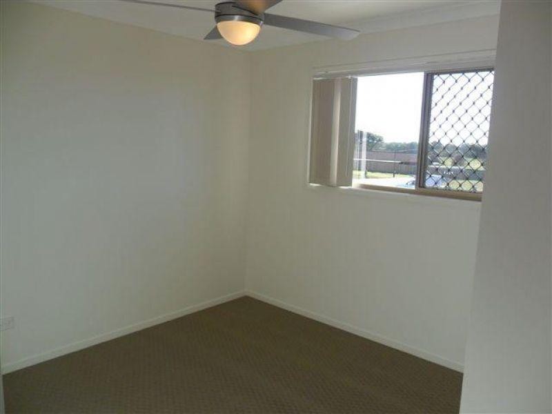 1/9 River Breeze Drive, Griffin QLD 4503