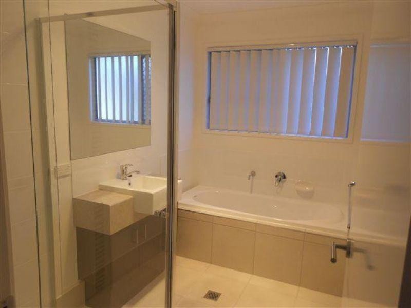 1/33 Braxlaw Crescent, Dakabin QLD 4503