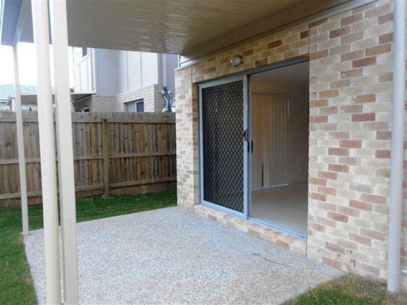 1/33 Braxlaw Crescent, Dakabin QLD 4503