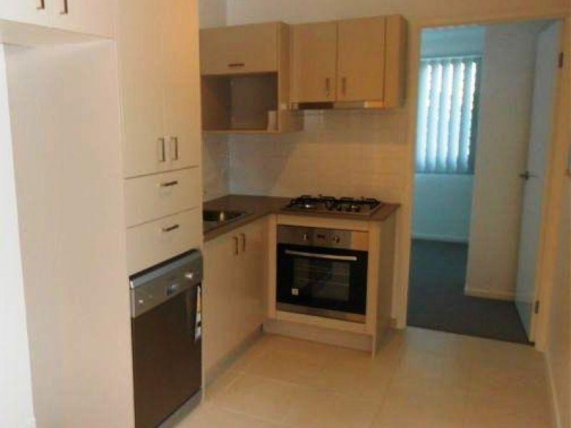 2/33 Braxlaw Crescent, Dakabin QLD 4503