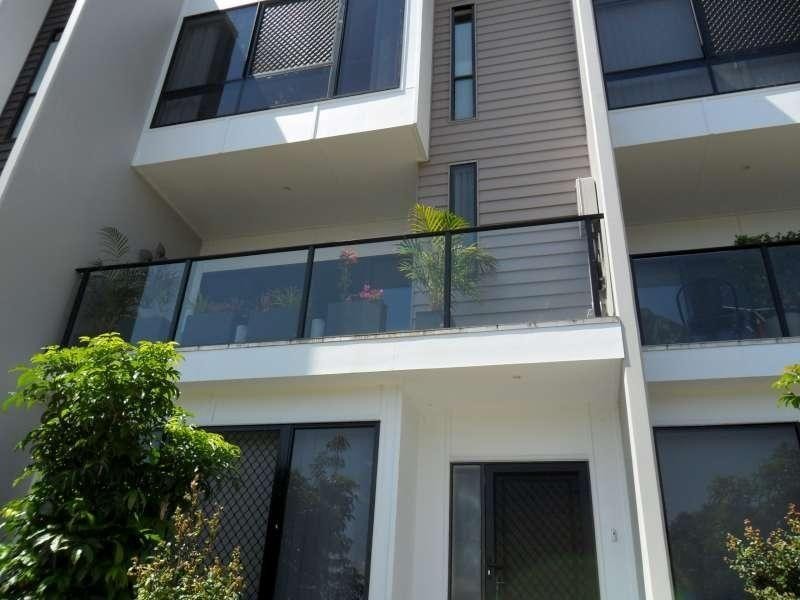 2/3 Sibley Street, North Lakes QLD 4509