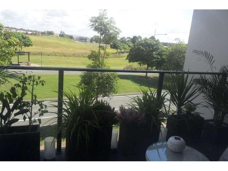 2/3 Sibley Street, North Lakes QLD 4509