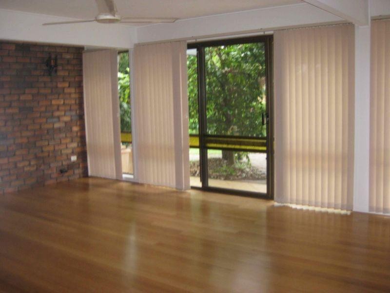 9 Fairhaven Street, Bridgeman Downs QLD 4035