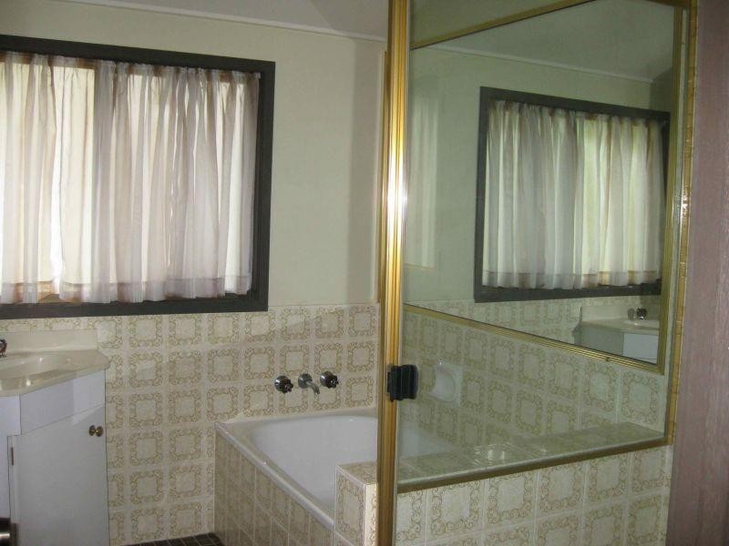 9 Fairhaven Street, Bridgeman Downs QLD 4035