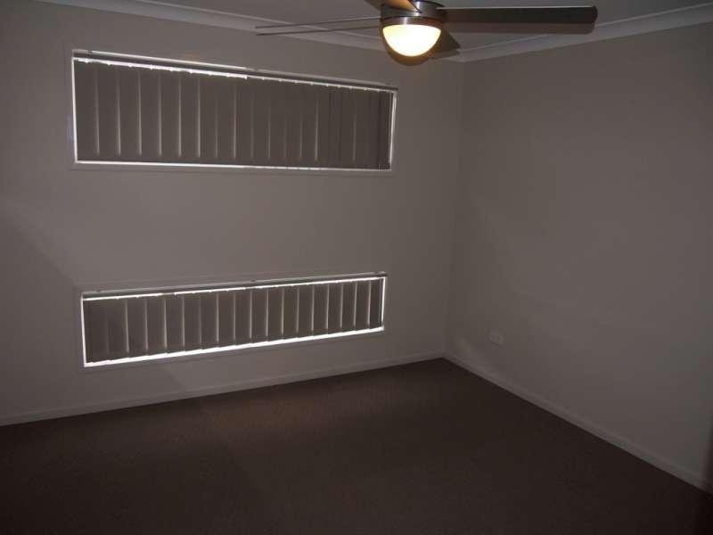 1/6 Sunscape Street, Mango Hill QLD 4509