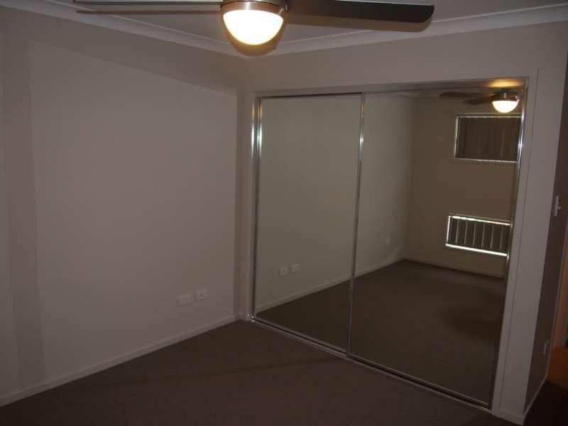 1/6 Sunscape Street, Mango Hill QLD 4509