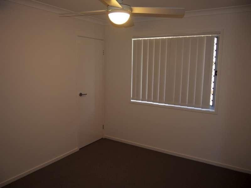 2/27 Braxlaw Crescent, Dakabin QLD 4503