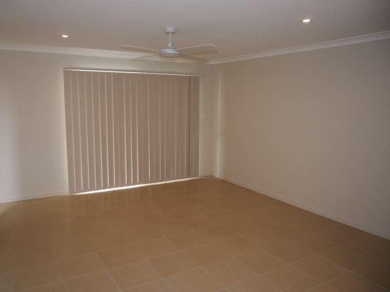 2/7 Goanna Court, North Lakes QLD 4509