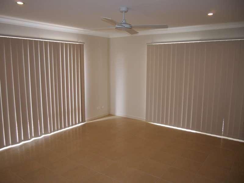 2/7 Goanna Court, North Lakes QLD 4509