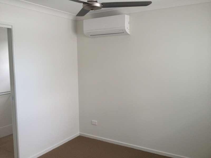 1/2A Montree Circuit, Kallangur QLD 4503