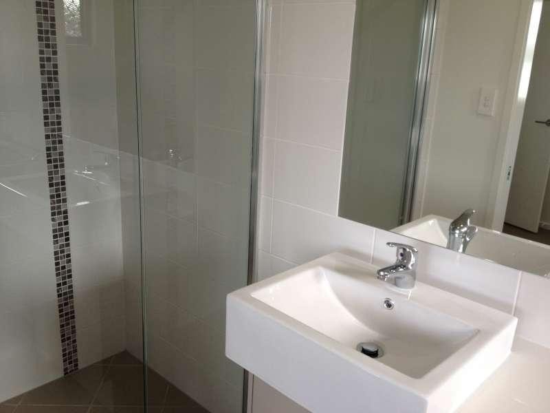 1/2A Montree Circuit, Kallangur QLD 4503