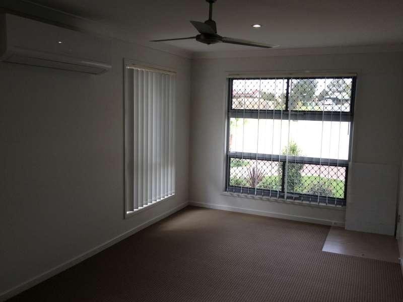 1/2A Montree Circuit, Kallangur QLD 4503