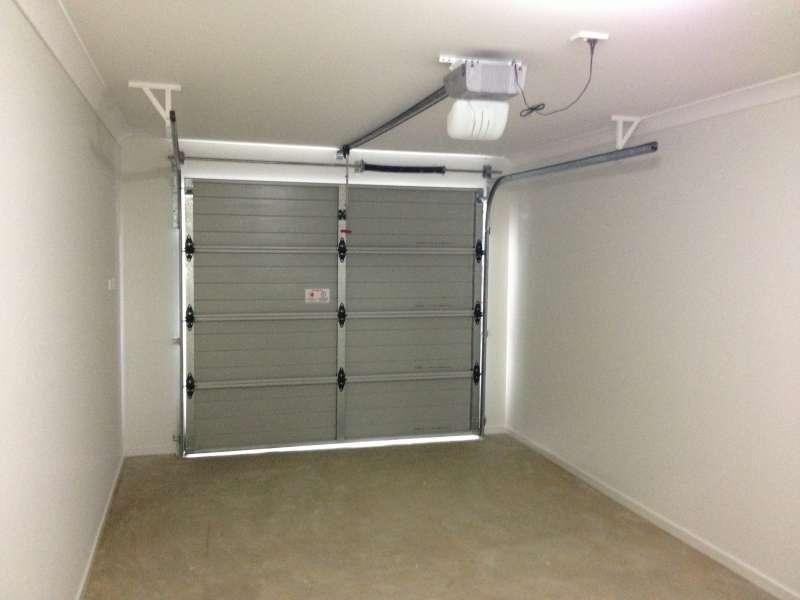 1/2A Montree Circuit, Kallangur QLD 4503